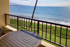 Property grounds - Sugar Beach Resort Condo w/ Ocean View, Private W/D-Swim, Surf, and More (Kihei)