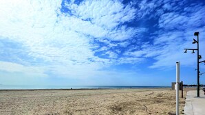Beach - Pineda 3, heated, swimming pool and 130m from the beach. (LA PINEDA)
