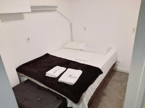 Basic Suite | 1 bedroom, soundproofing, iron/ironing board, free WiFi - Secreto (Rio de Janeiro)