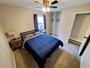 4 Schlafzimmer, Schreibtisch, kostenloses WLAN, Bettwäsche