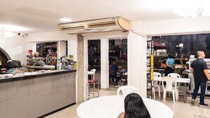 Reception - Hotel & Restaurante Oasis (Cartagena)