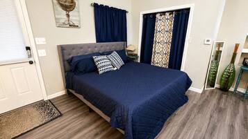 Desk, iron/ironing board, free WiFi, bed sheets