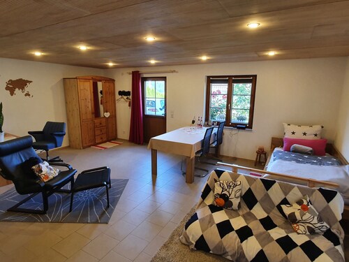 Studio 'Haus Sonnenblume' with Shared Garden and Wi-Fi