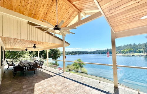 Luxury Yosemite Lake House