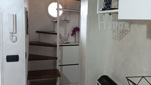 Villa, 1 Schlafzimmer, Balkon, Gartenblick | Speisen