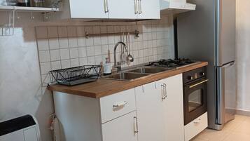 Biệt thự, 1 phòng ngủ, ban công, quang cảnh vườn | Phòng ăn