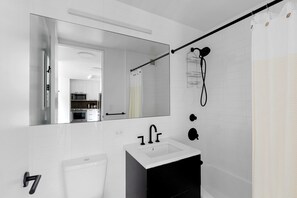 Hårføner og håndklær