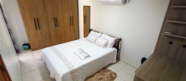 Villa | 2 bedrooms, travel crib, free WiFi, bed sheets
