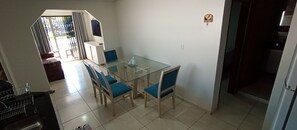 Villa | Dining room