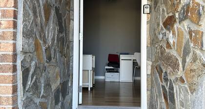 King Suite All Private even the Entrance