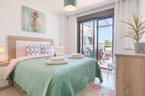 2 Schlafzimmer, Bügeleisen/Bügelbrett, kostenloses WLAN, Bettwäsche