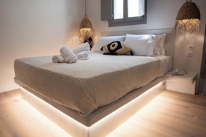 Superior room with outdoor hot tub | Insonorizzazione, Wi-Fi gratuito