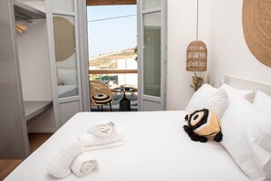 Deluxe Double Room | Balcony view - Aidani Luxurious Rooms  (Santorini)