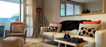 Magic Sunsets & Waterfront Views Apartment