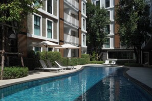 2 piscinas al aire libre