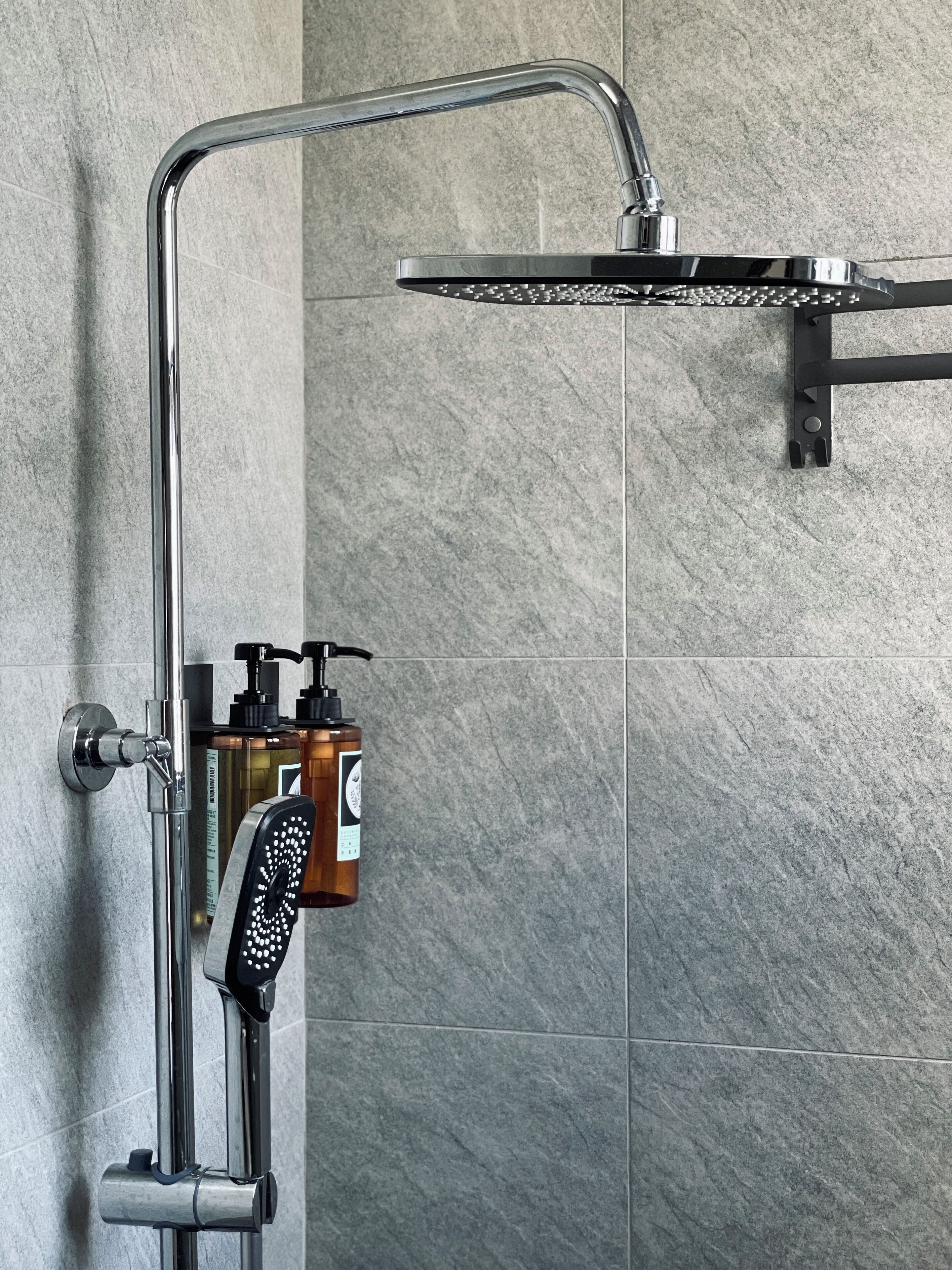 Free toiletries, hair dryer, electronic bidet, towels