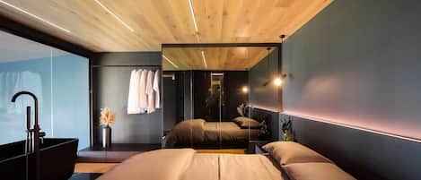 2 quartos, ferros/tábuas de passar roupa, Wi-Fi, roupa de cama