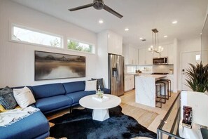 TV, offices - 13BR East Austin Home | Hot Tub & Open Living (Austin)