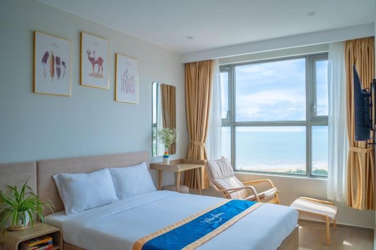 Premium bedding, memory-foam beds, minibar, desk