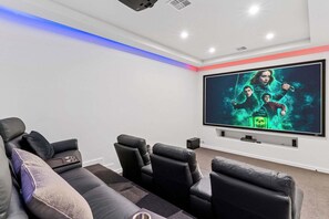 Interior - Hillside Luxe | Spa & Bay Views (Mount Martha)