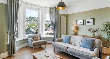 Spacious House & Garden in Ilfracombe