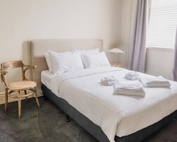 Basic Room | Free WiFi, bed sheets