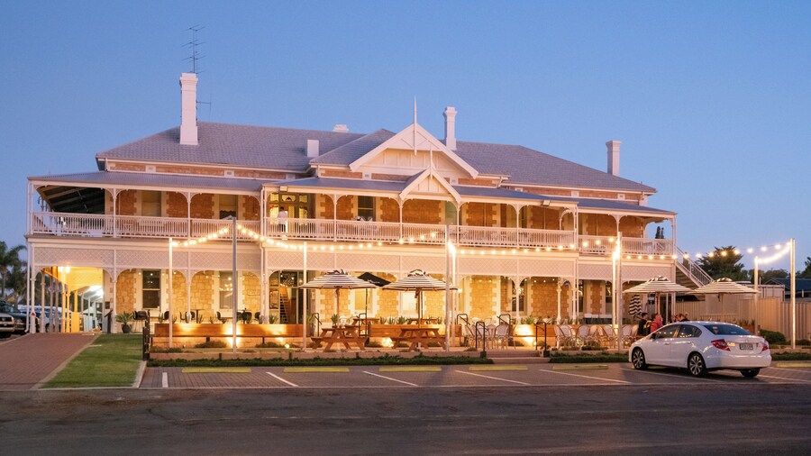 Port Broughton Hotel Motel