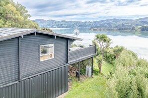 Exterior - Birdsong Bliss - Takamatua Holiday Home (Takamatua)