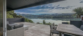 Birdsong Bliss - Takamatua Holiday Home
