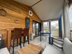 TV - Chalet Cosy à 30min de la mer (La Devise)