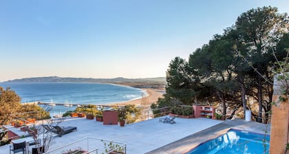 Stunning sea views with private pool