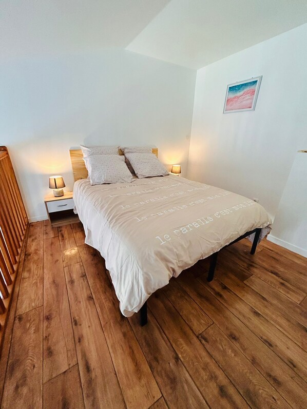 1 bedroom, iron/ironing board, WiFi, bed sheets