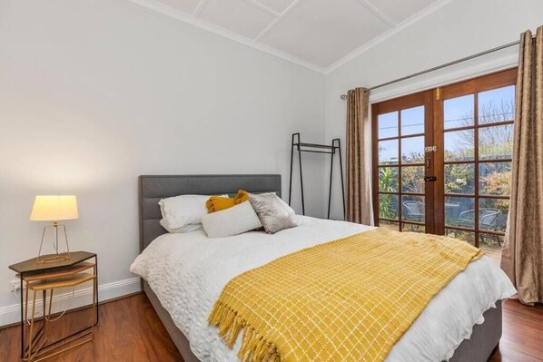 2 bedrooms, iron/ironing board, travel cot, WiFi