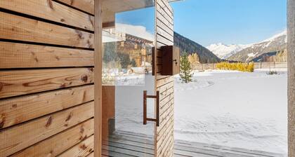 Chalet 'Zu Wosser' with Mountain Views, Private Terrace and Garden