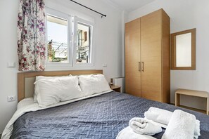 1 bedroom, iron/ironing board, free WiFi, bed sheets