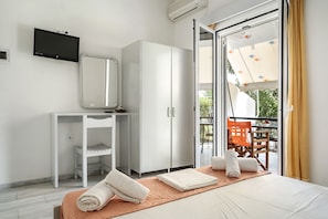 1 camera, Wi-Fi gratuito, lenzuola