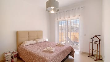 2 habitaciones, wifi gratis y ropa de cama