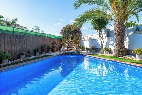 Villa "Traditional" avec piscine privée et Wi-Fi