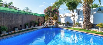 Villa "Tradicional" con piscina privada y Wi-Fi