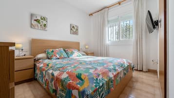3 chambres, Wi-Fi gratuit, draps fournis