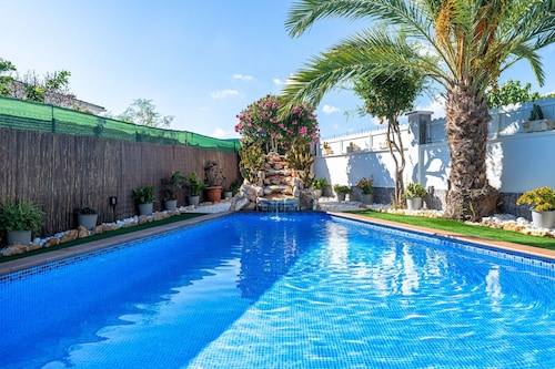 Villa "Traditional" avec piscine privée et Wi-Fi