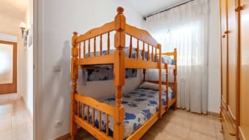 3 chambres, Wi-Fi gratuit, draps fournis