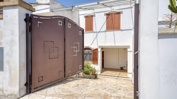 Enceinte de lâhĂ©bergement