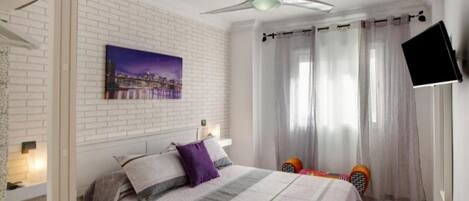 1 bedroom, iron/ironing board, free WiFi, bed sheets