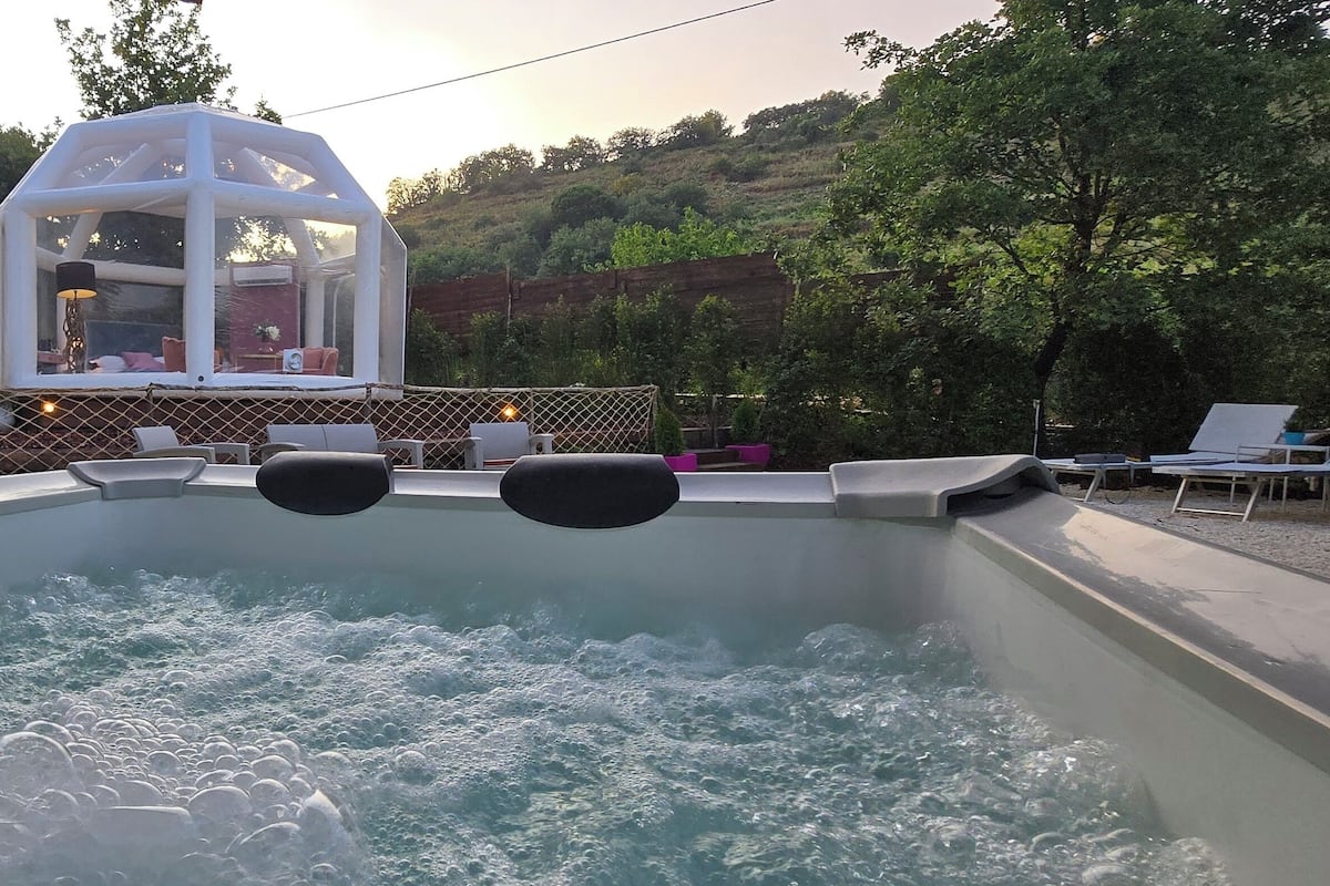 1 bedroom, premium bedding, pillow-top beds, minibar