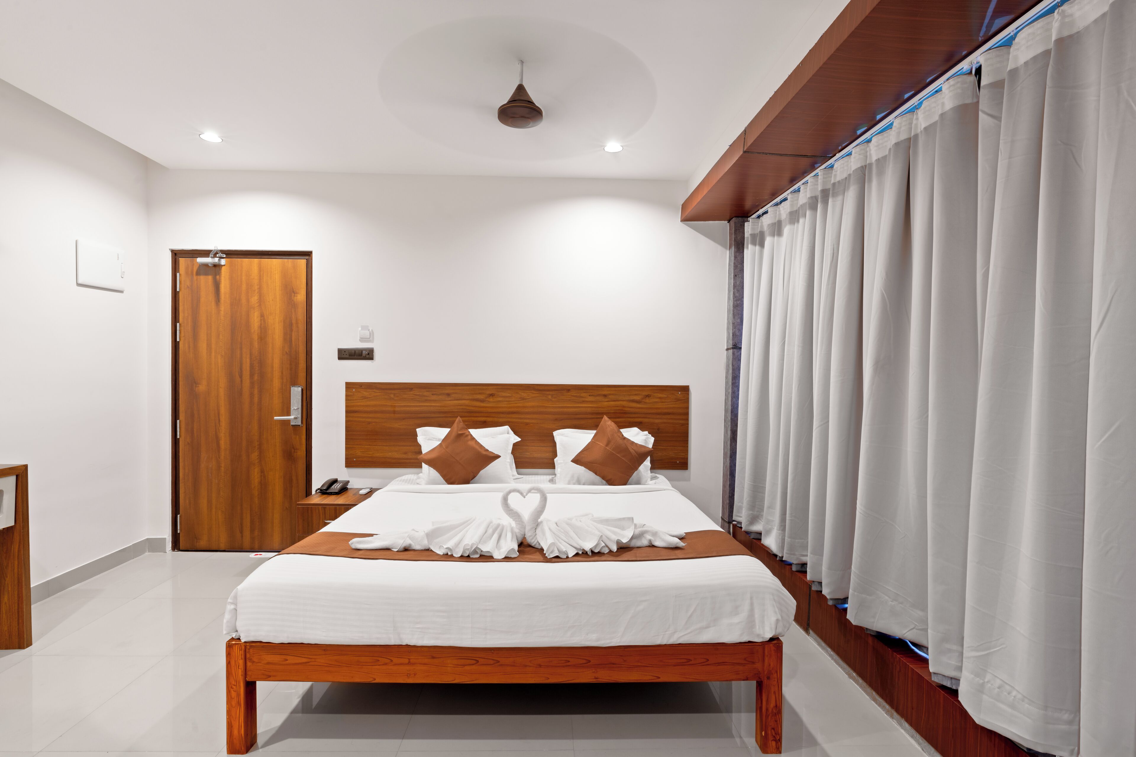 Photo - The Elite Hotel