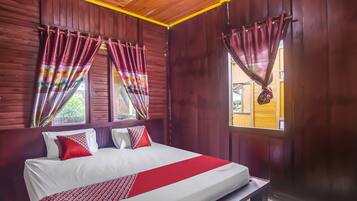 Standard dubbelrum | Skrivbord, arbetsyta för laptop, ljudisolering och gratis wi-fi