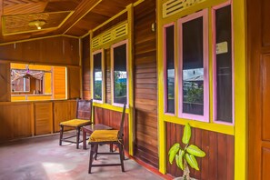 标准双人房 | 办公桌、笔记本电脑工作区、隔音、免费 WiFi