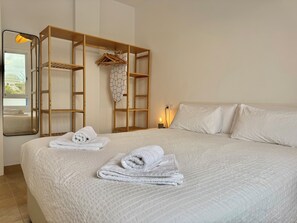 2 habitaciones, tabla de planchar con plancha y wifi gratis 