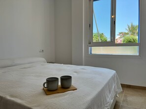 2 quartos, ferros/tábuas de passar roupa, Wi-Fi de cortesia